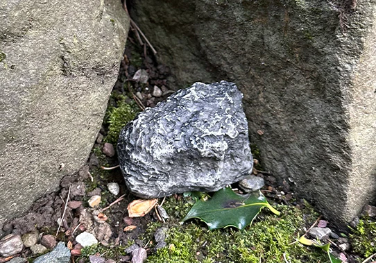 Devious Rock Cache Container - Grey - Image 3