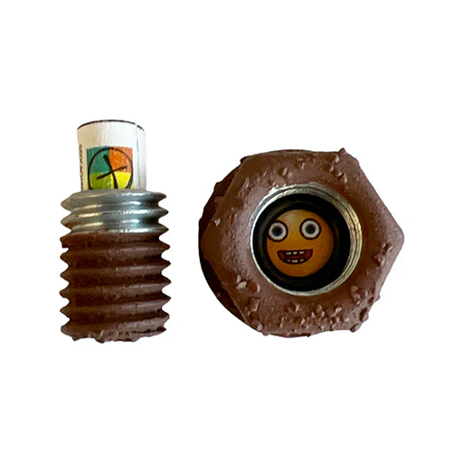 Magnetic Bolt Devious Cache- Rust - Image 3
