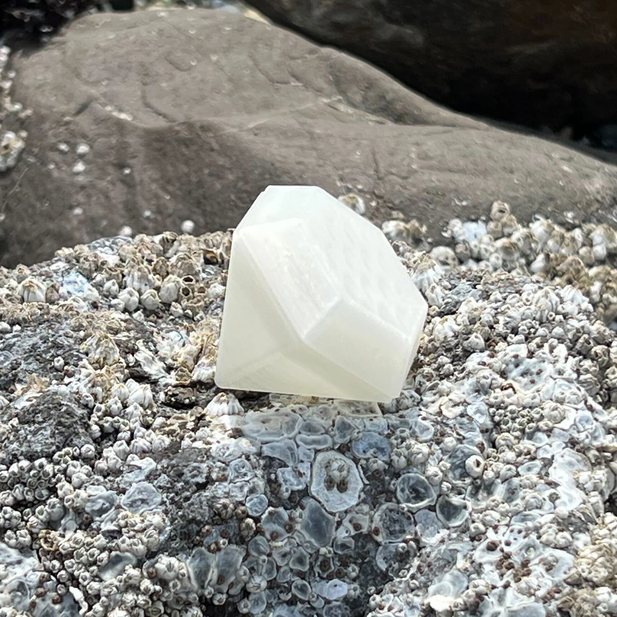 Small 3D Printed Gem Shaped Cache Container - Diamond - Image 2